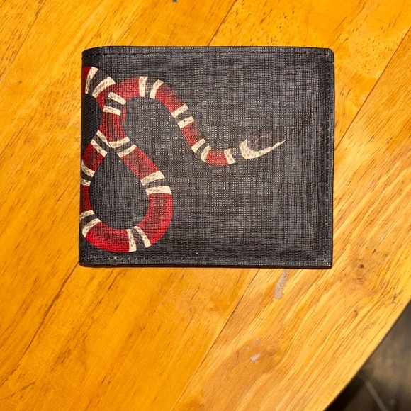 Man Gucci wallet - Picture 2 of 6